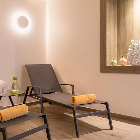 Kle, Bw Signature Collection Hotel 4*