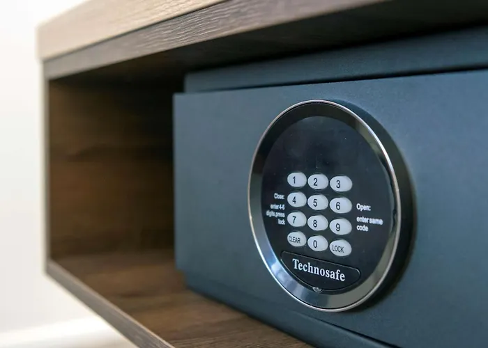 Kle, Bw Signature Collection Hotel 4*