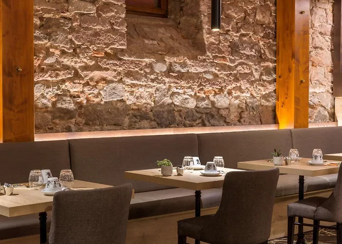 Kle, Bw Signature Collection