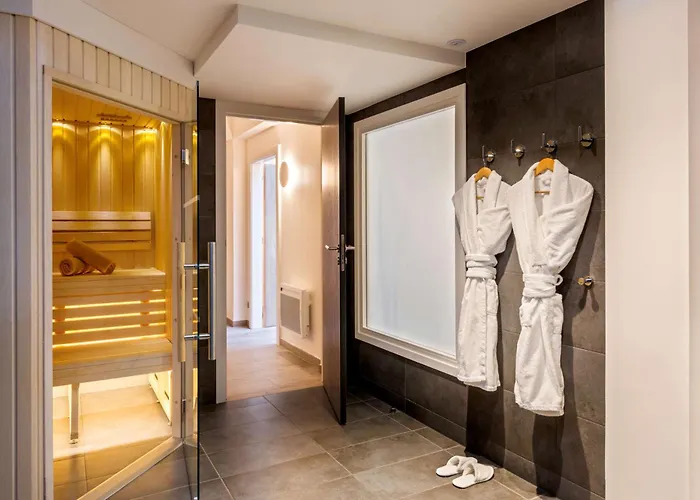 Hotel Kle, Bw Signature Collection