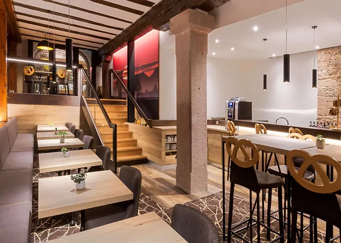 Kle, Bw Signature Collection Hotel 4*