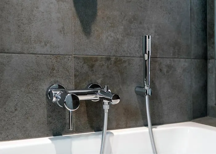 Kle, Bw Signature Collection 4*