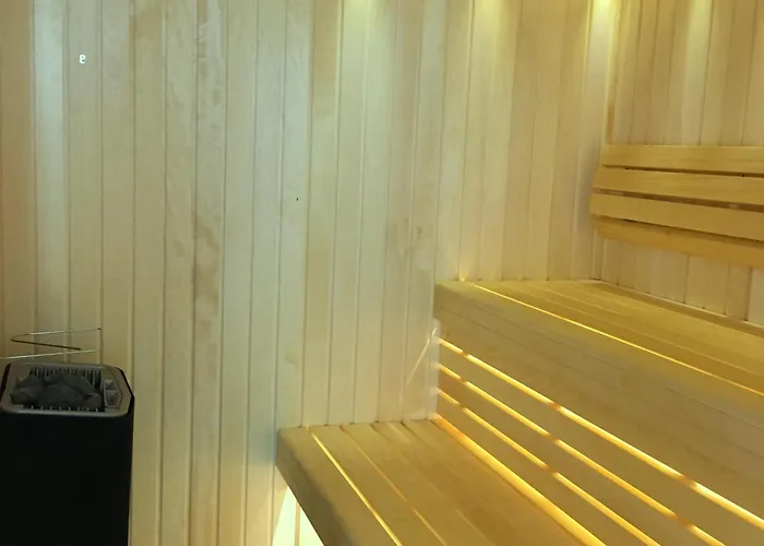 Hotel Kle, Bw Signature Collection 4*